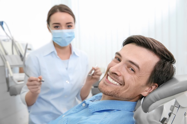 What Are The Advantages Of Getting Dental Implants